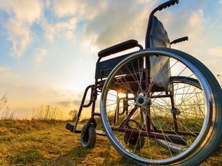Как выбрать инвалидное кресло: руководство для правильного выбора